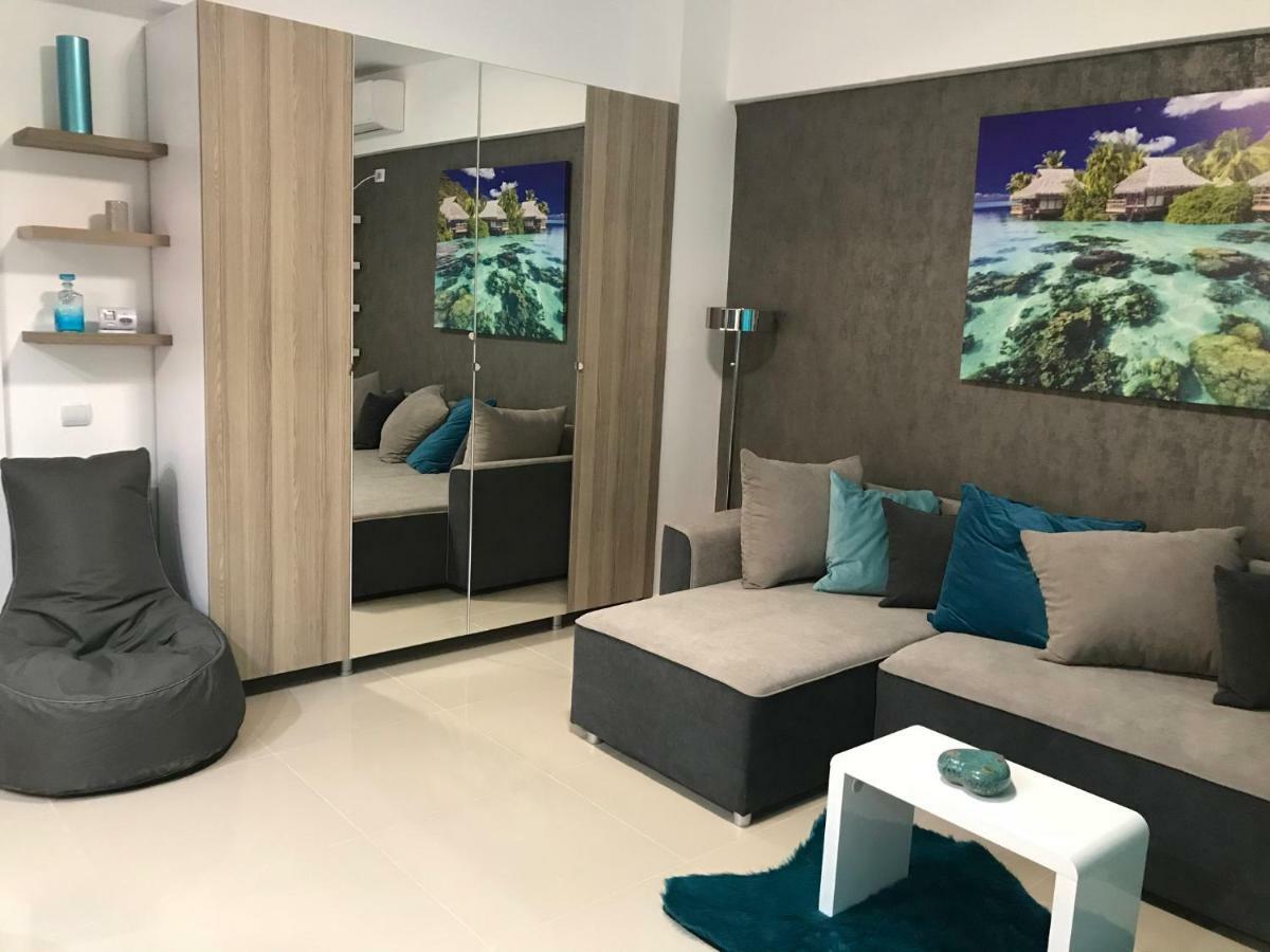 Luxury Flat 9 Near Metro Lägenhet Bukarest Exteriör bild