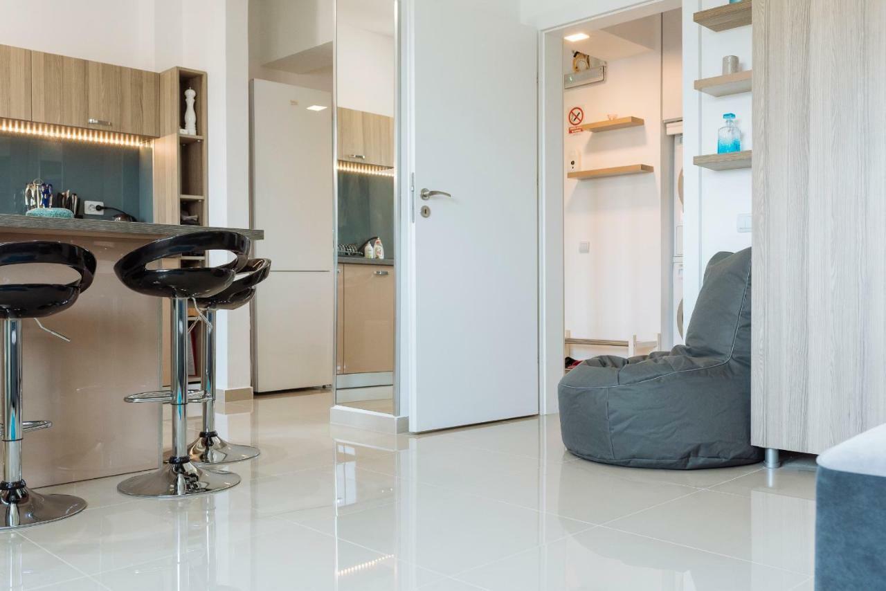Luxury Flat 9 Near Metro Lägenhet Bukarest Exteriör bild