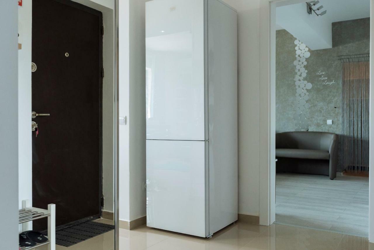 Luxury Flat 9 Near Metro Lägenhet Bukarest Exteriör bild