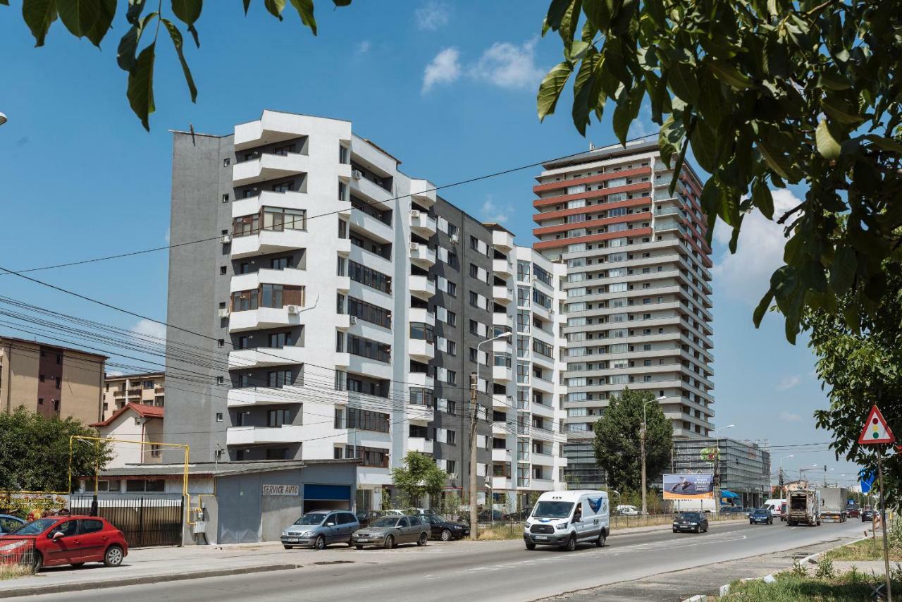 Luxury Flat 9 Near Metro Lägenhet Bukarest Exteriör bild